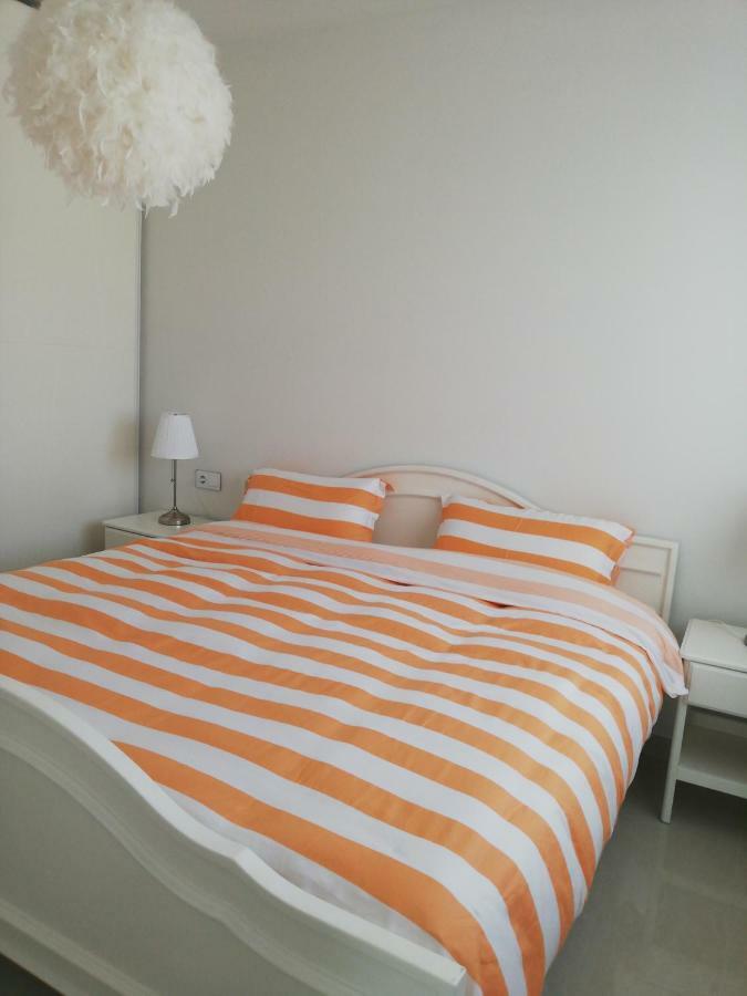 Amay 880 Nr 38 Torrevieja Bagian luar foto